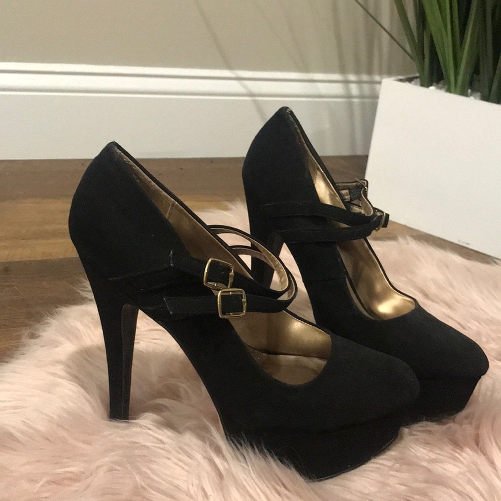 Black heels